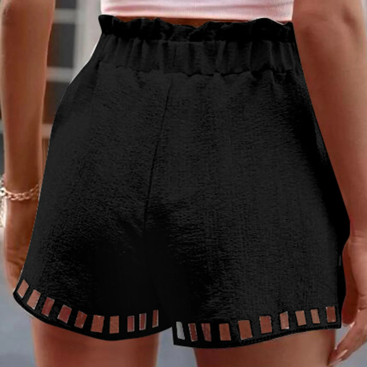 Cotton-linen beach shorts, black with elastic drawstring waist and side pockets